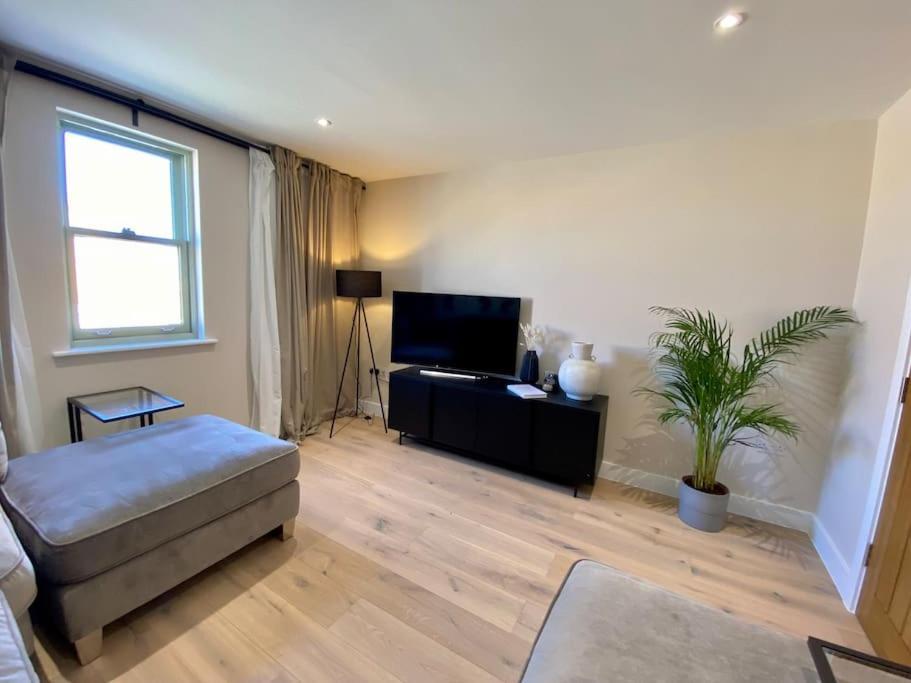 Luxurious Beach House Chesil Beach. Sleeps 6 Castletown  Экстерьер фото